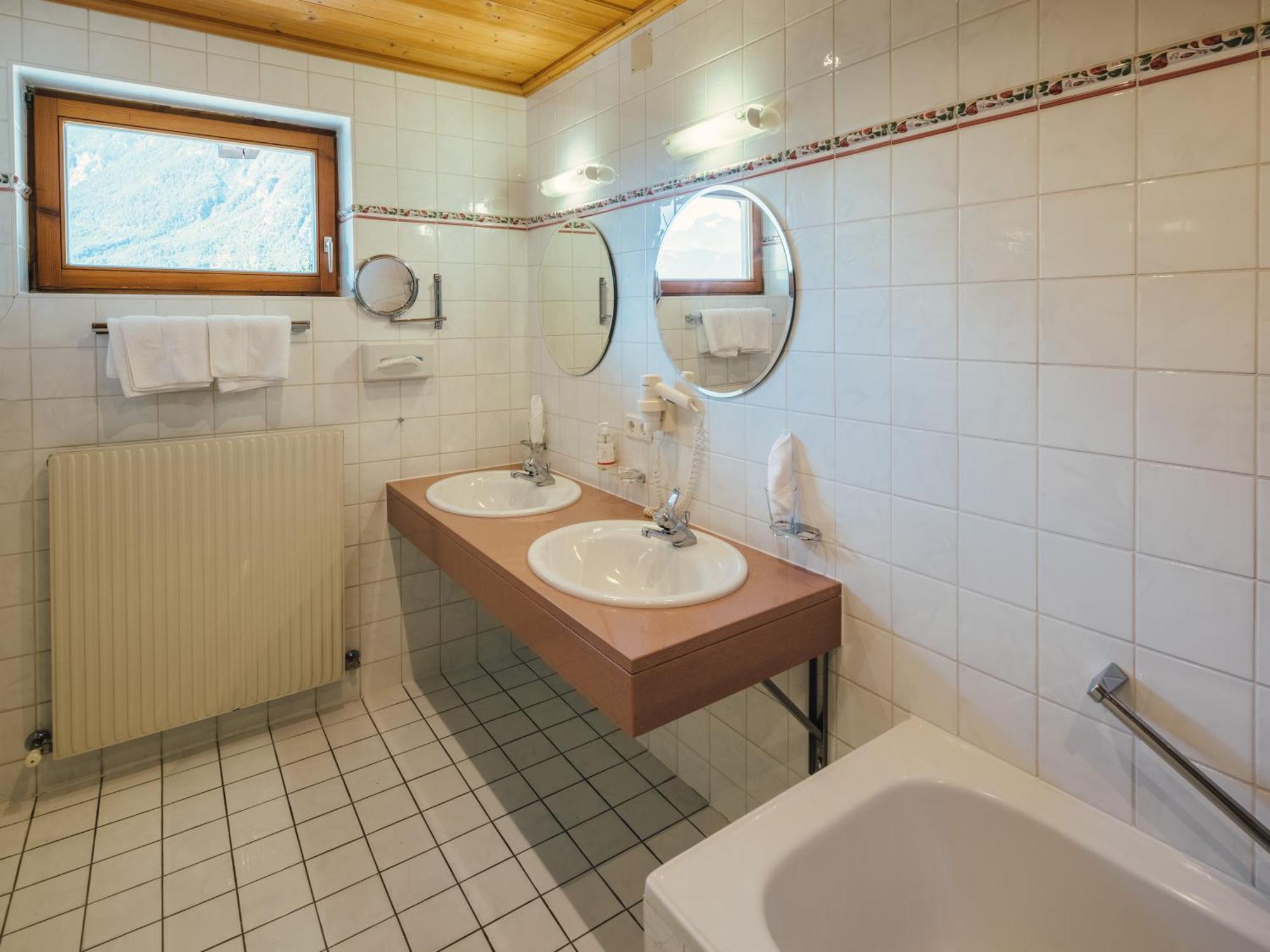 Huber Hotel Tramserhof Landeck Zewnętrze zdjęcie